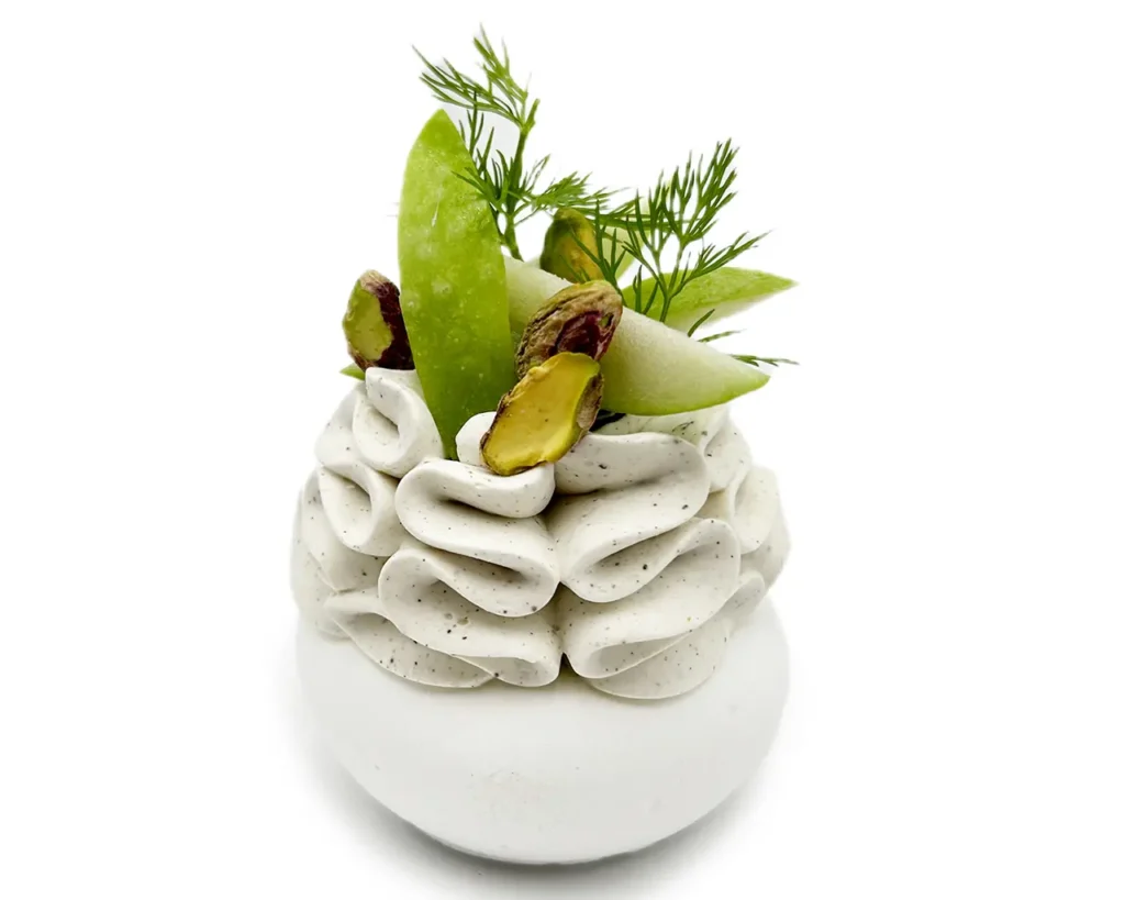 Pavlova à la Salle à Manger Pavlovas Joël Maier à Lyon 7e, photo droite